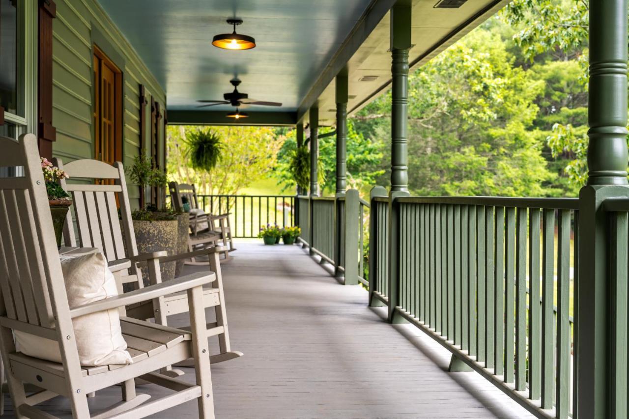 The Inn At Amaris Farms Weaverville Exterior photo